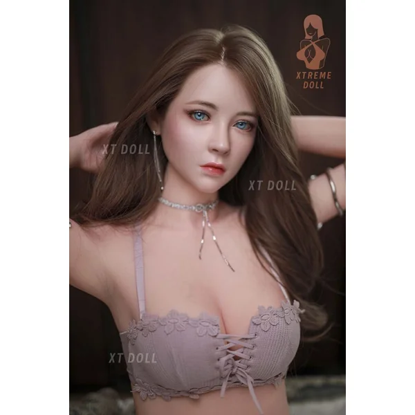 Aelene – 5’6″ | 168cm Sex Doll