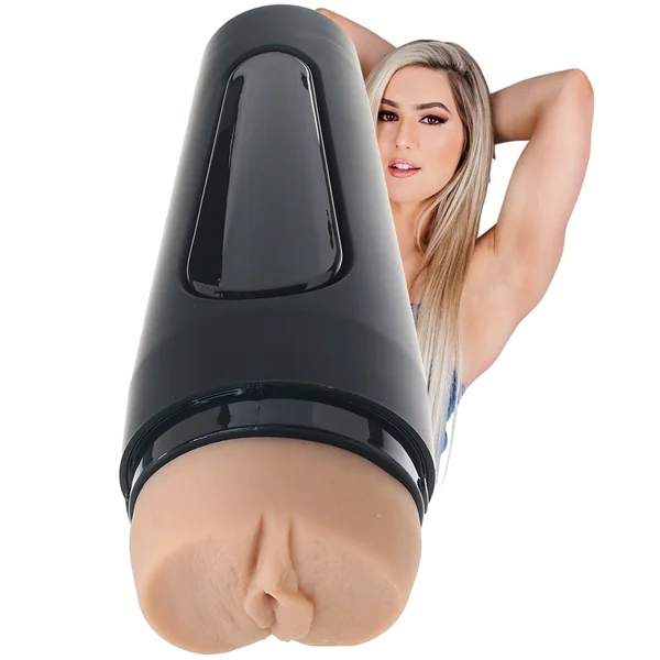 Main Squeeze Livv Fitt ULTRASKYN Pussy Stroker