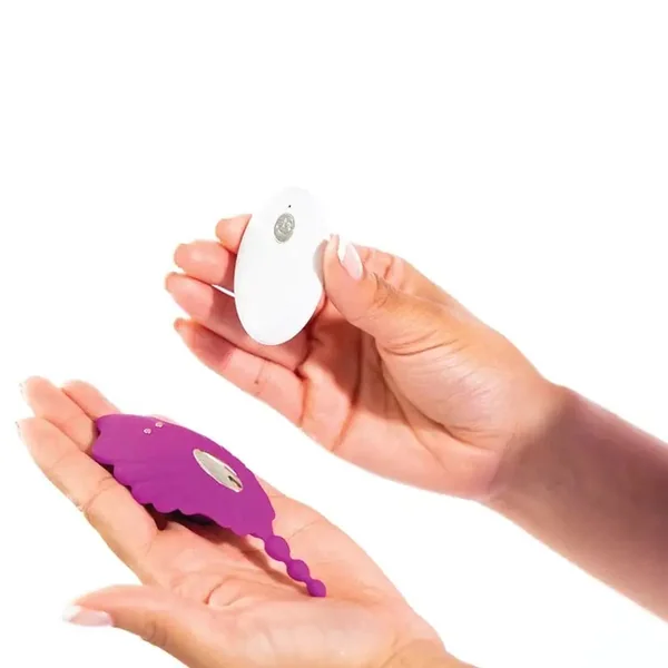 Shell Yeah! Remote Wearable Panty Vibrator